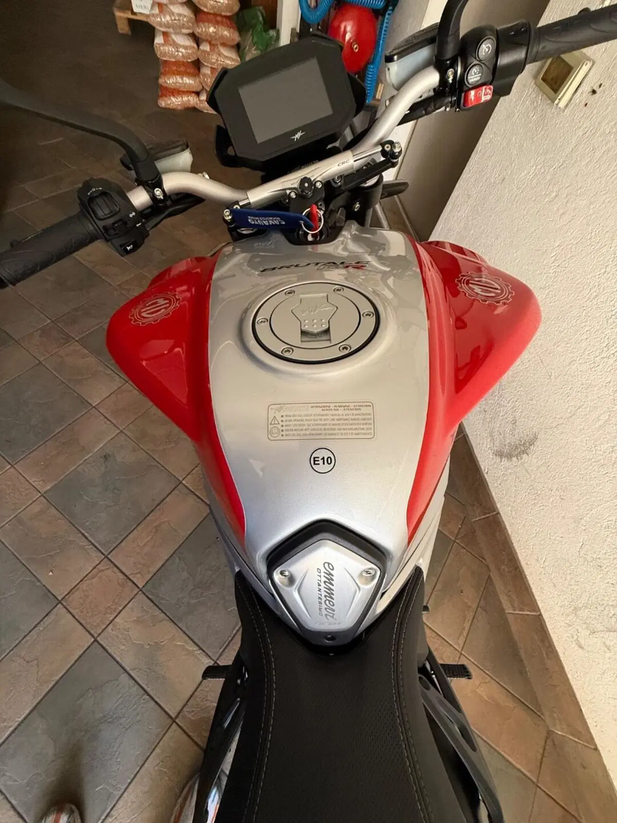 MV Agusta Brutale 800 RR (2021 - 25) (2)