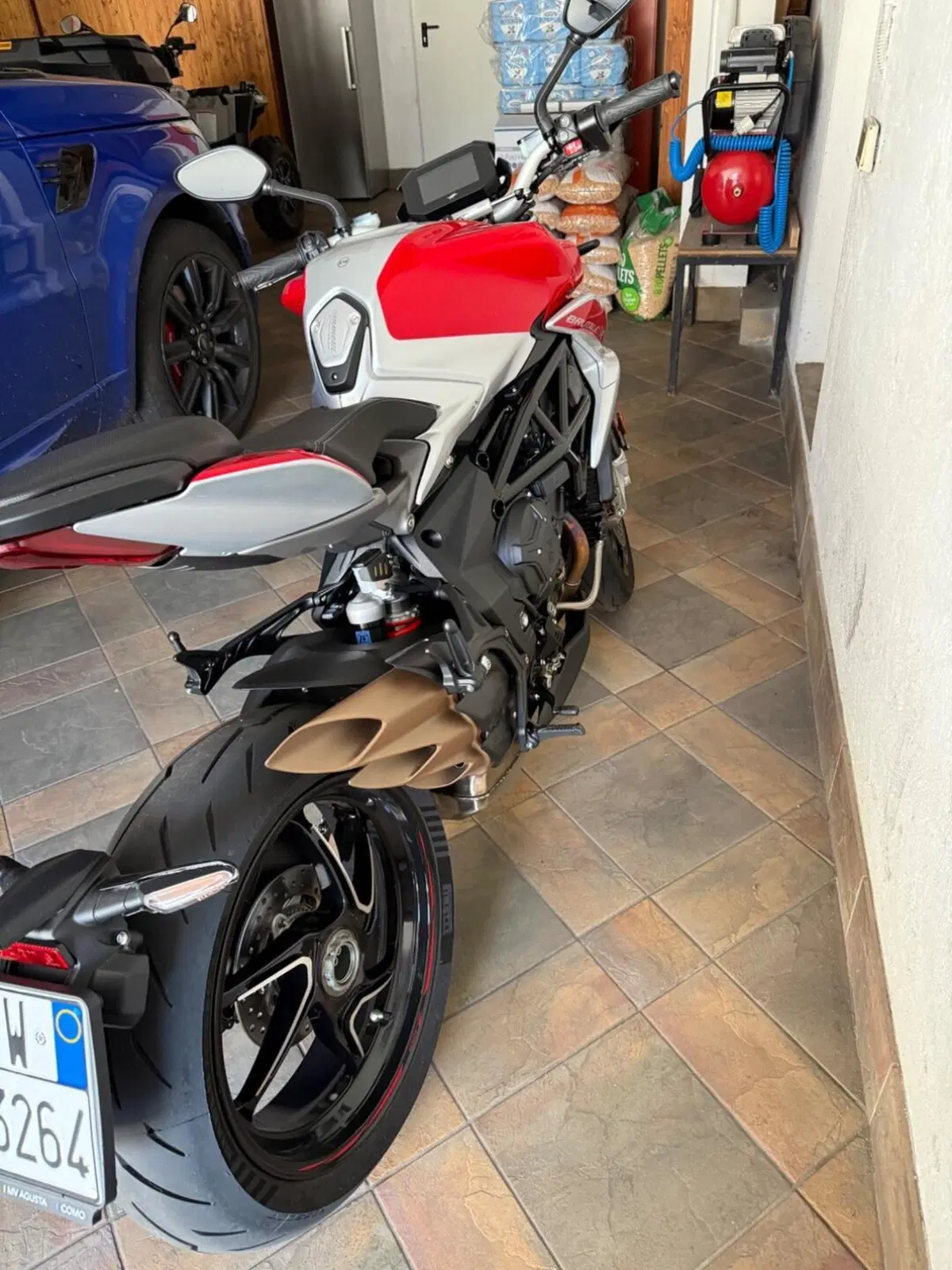 MV Agusta Brutale 800 RR (2021 - 25) (5)