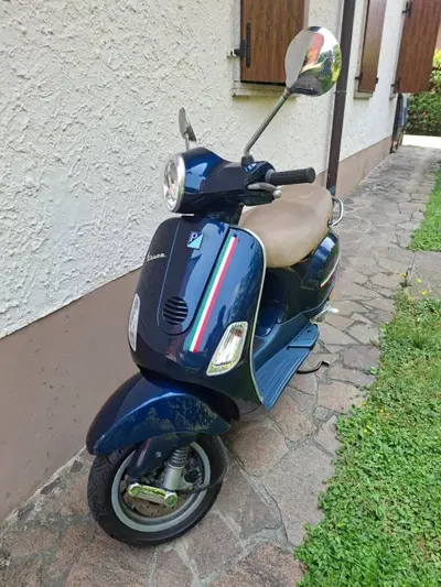 Vespa LX 50 (2005 - 08) usata
