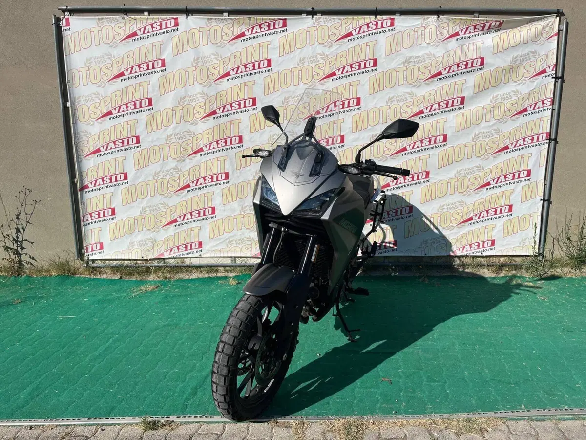 Moto Morini X-Cape 650 (2021 - 26) (3)