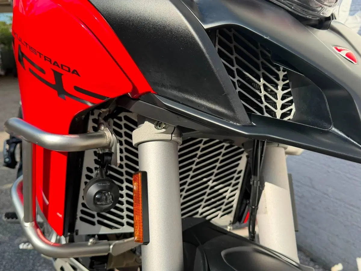 Ducati Multistrada V2 S (2022 - 24) (5)