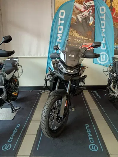 CFMOTO 800MT Explore (2023 - 26) nuova