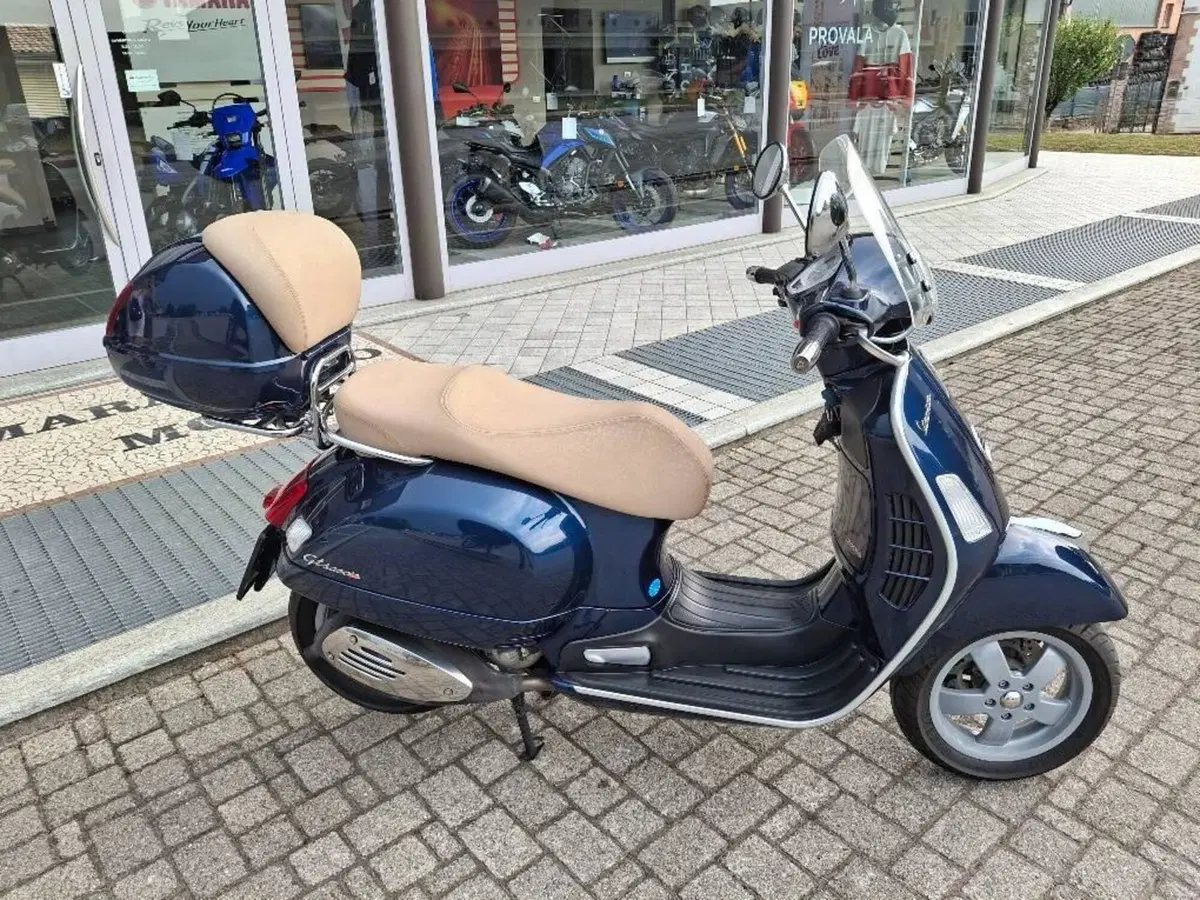 Vespa GTS 250 i.e.