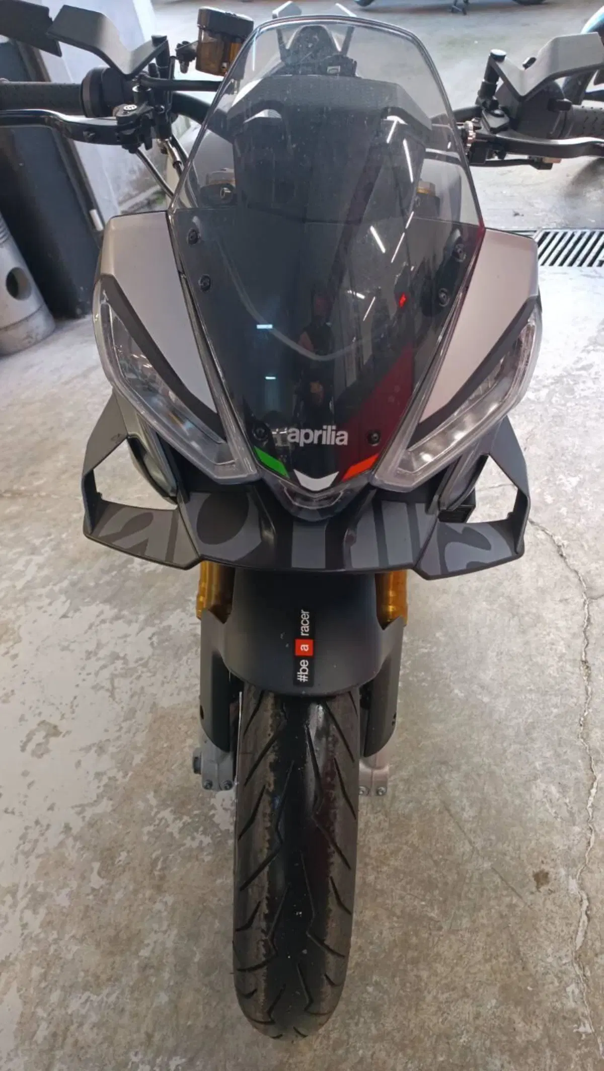Aprilia Tuono V4 (2025 - 26) (6)