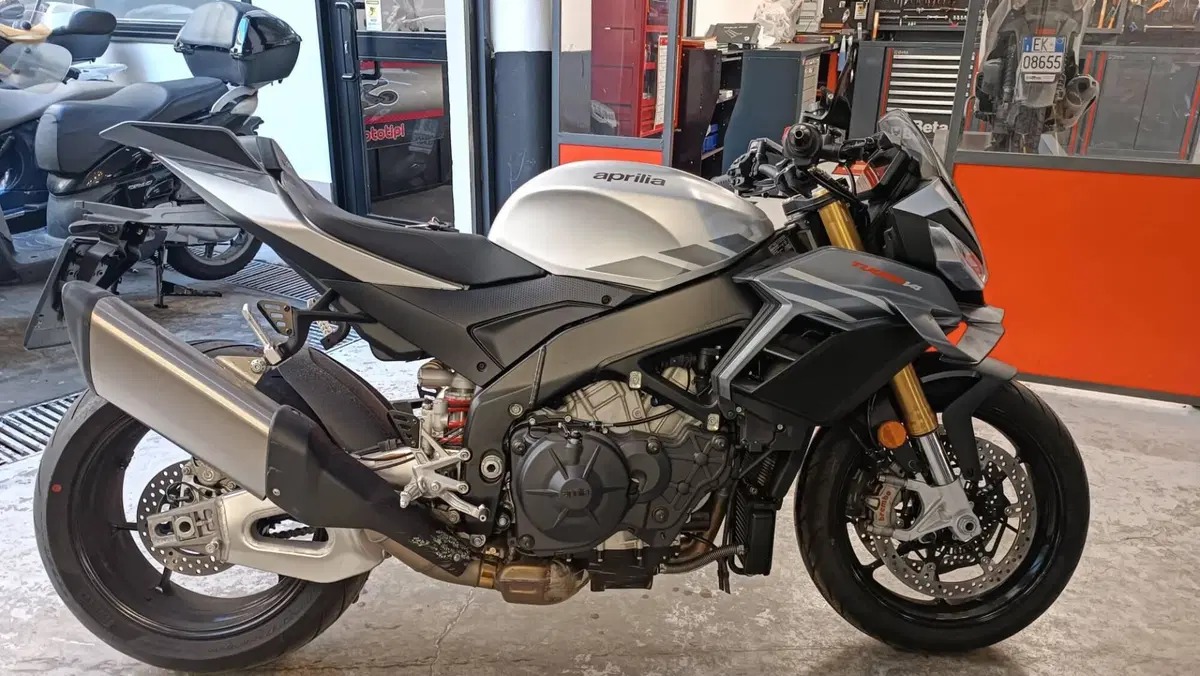 Aprilia Tuono V4 (2025 - 26) (2)