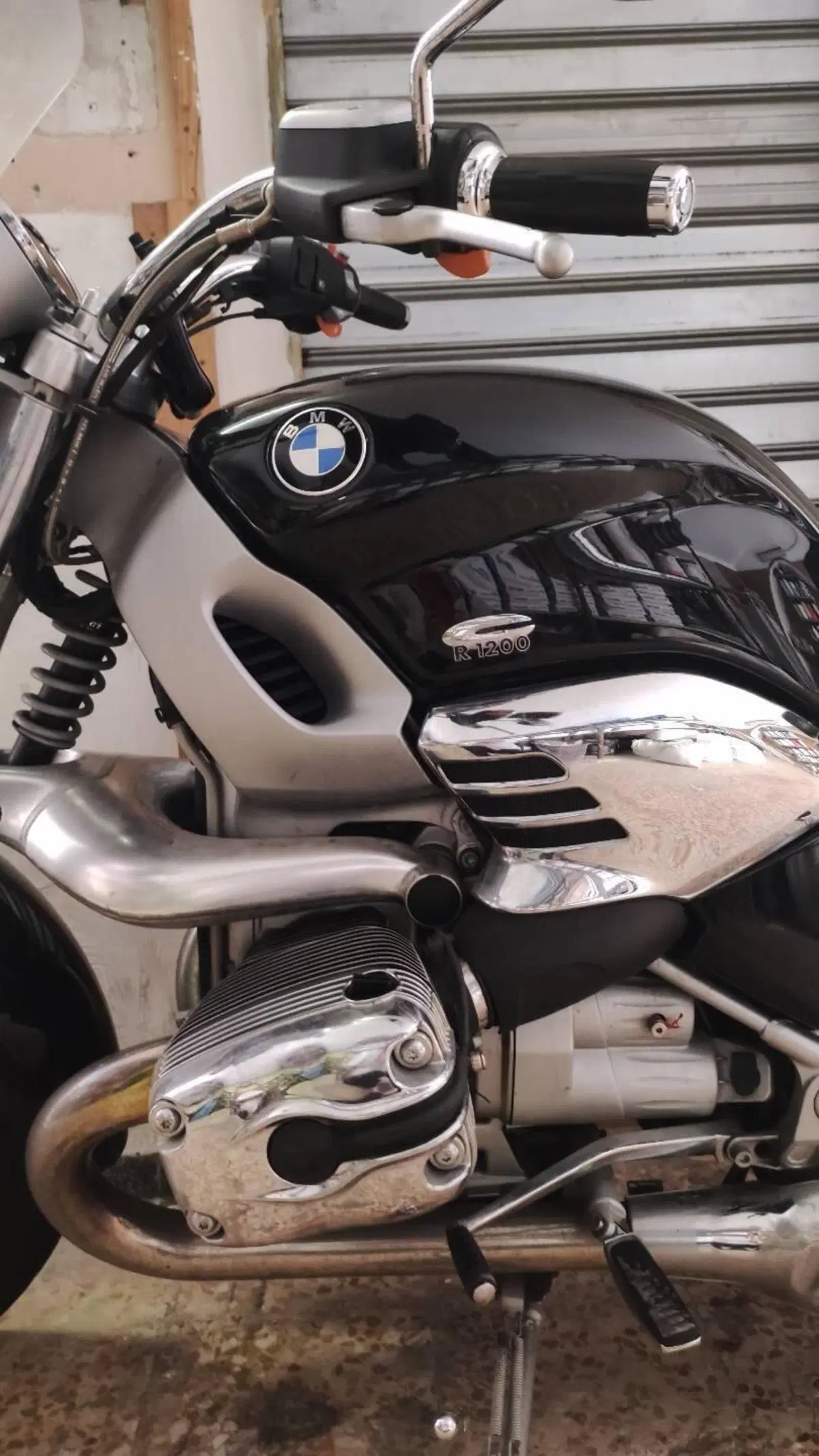 Bmw R 1200 C Montauk (2)