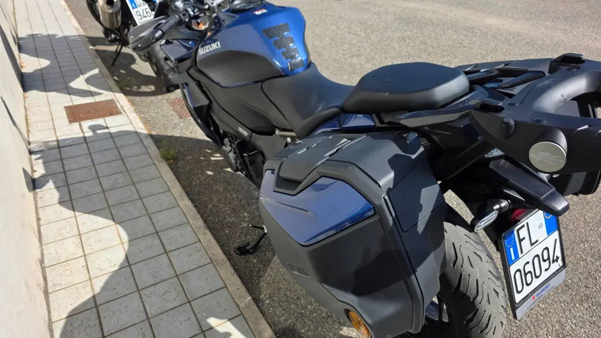 Suzuki GSX-S1000GT (2022 - 24) (7)