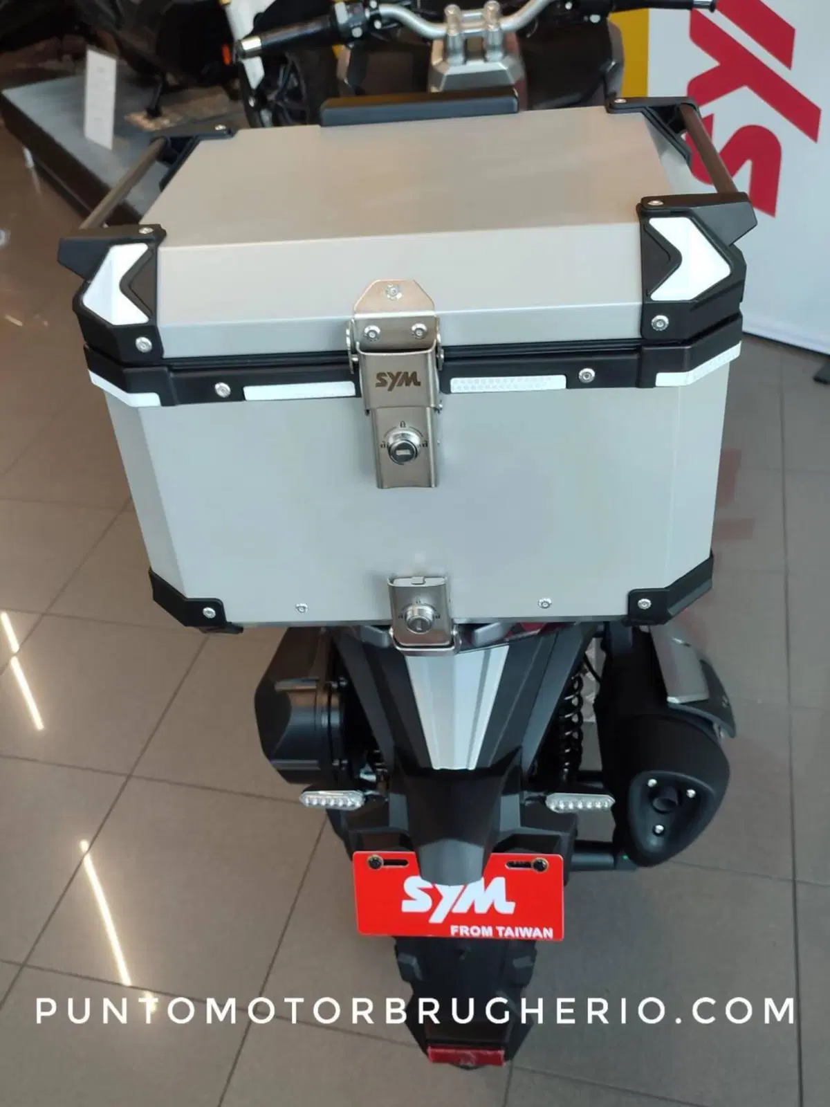 Sym ADX 300 (2024 - 26) (4)