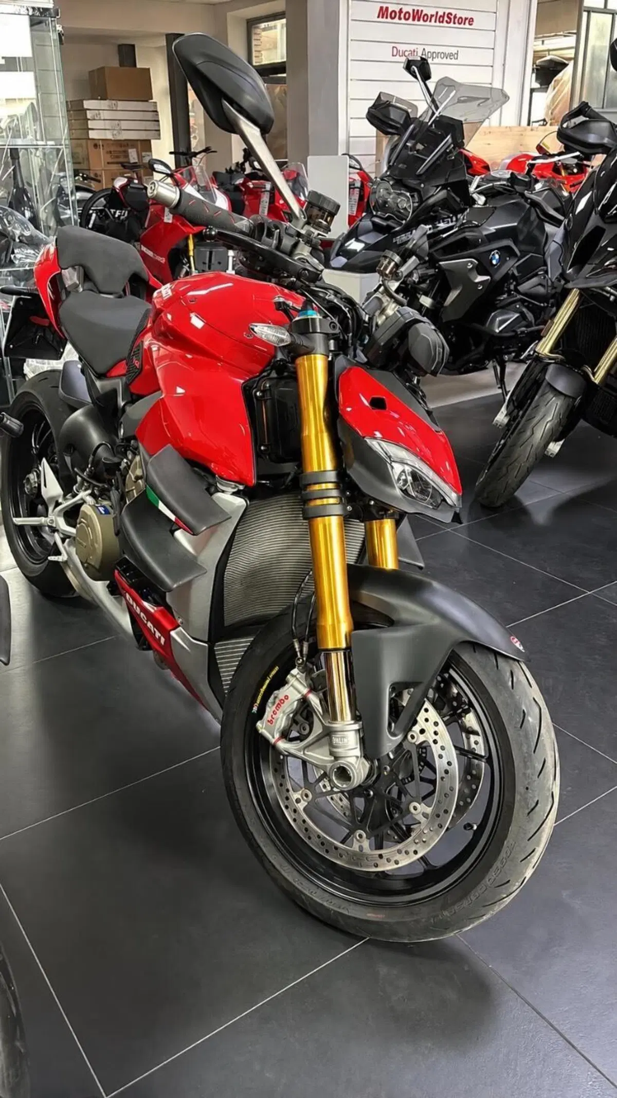 Ducati Streetfighter V4 1100 S (2021 - 22) (7)