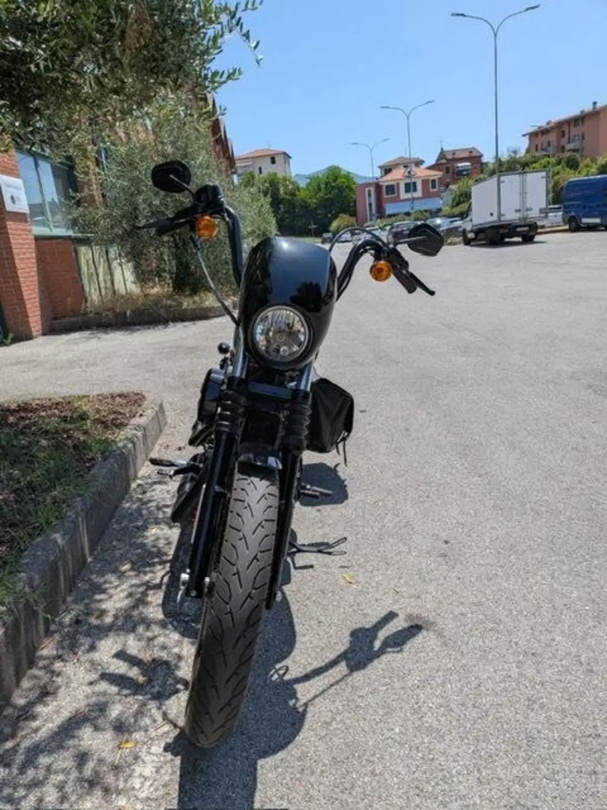 Harley-Davidson 1200 Iron (2018 - 20) - XL1200N (2)