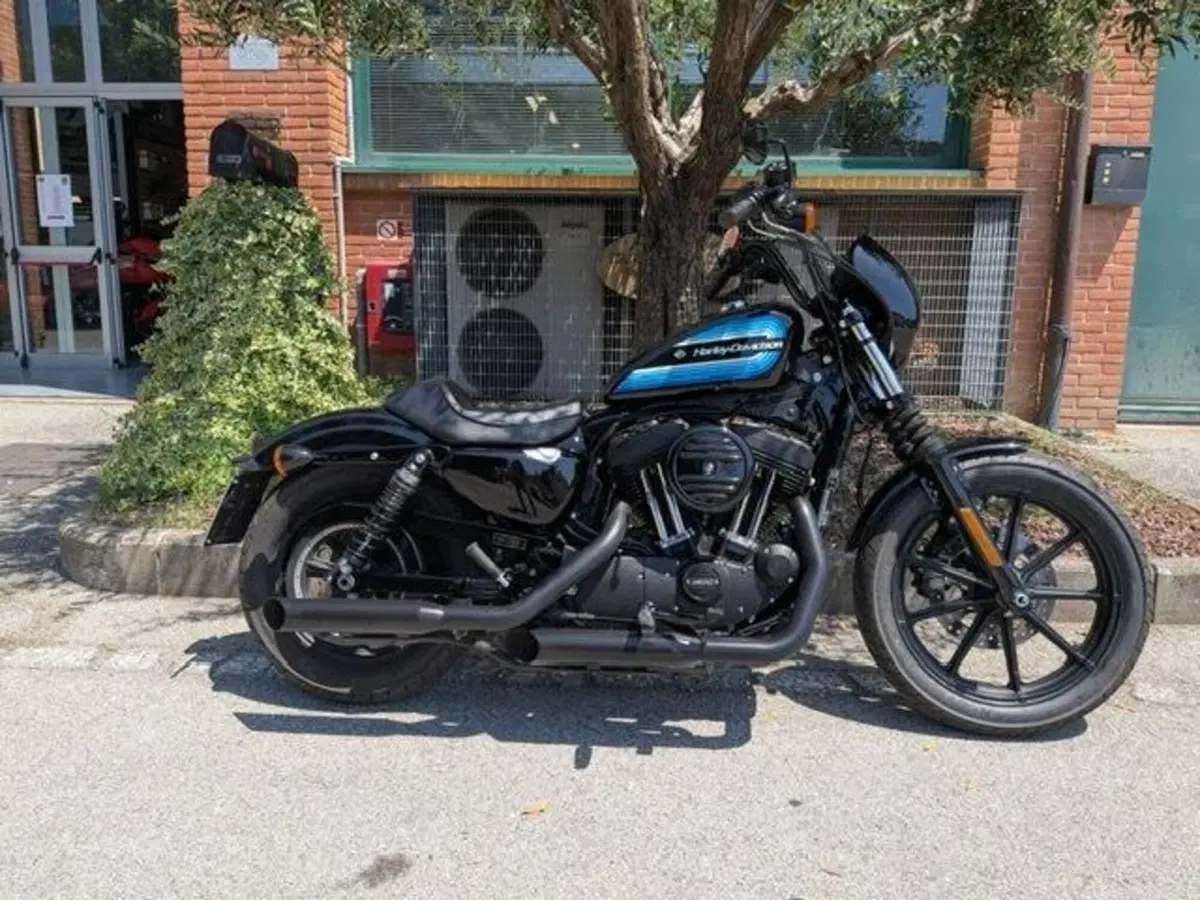 Harley-Davidson 1200 Iron (2018 - 20) - XL1200N