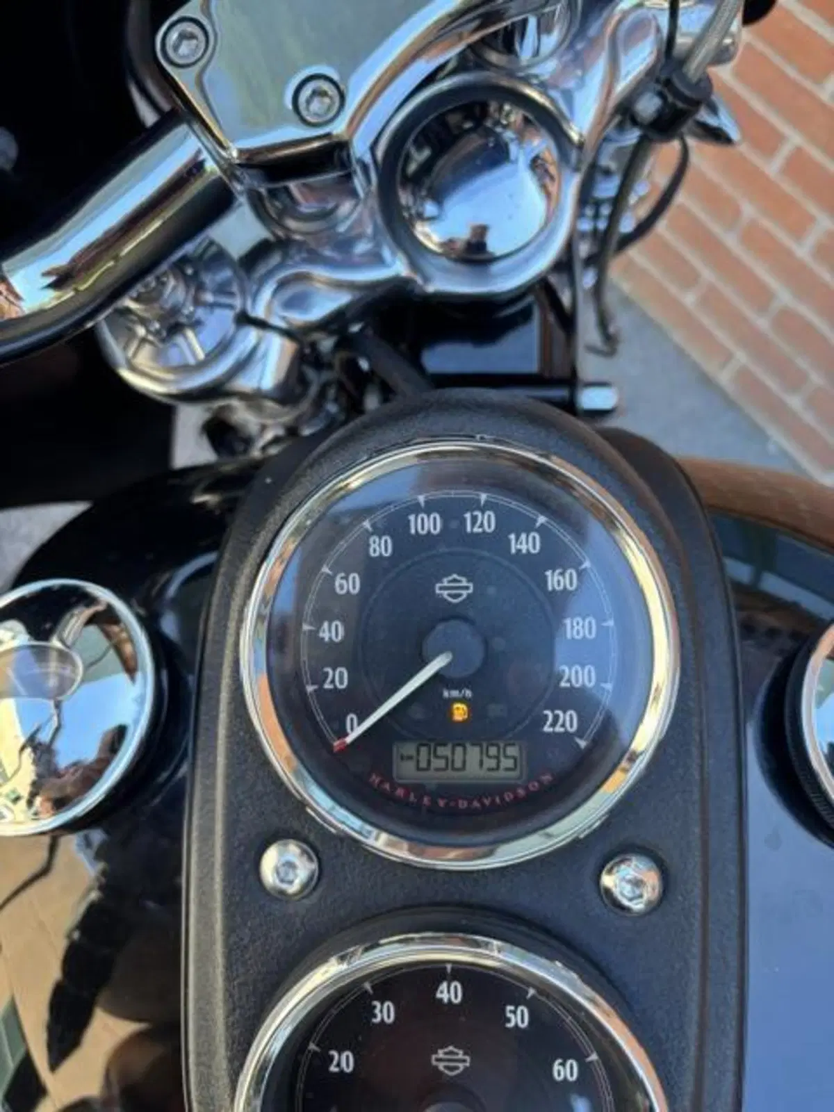 Harley-Davidson 1690 Low Rider (2014 - 17) - FXDL (6)
