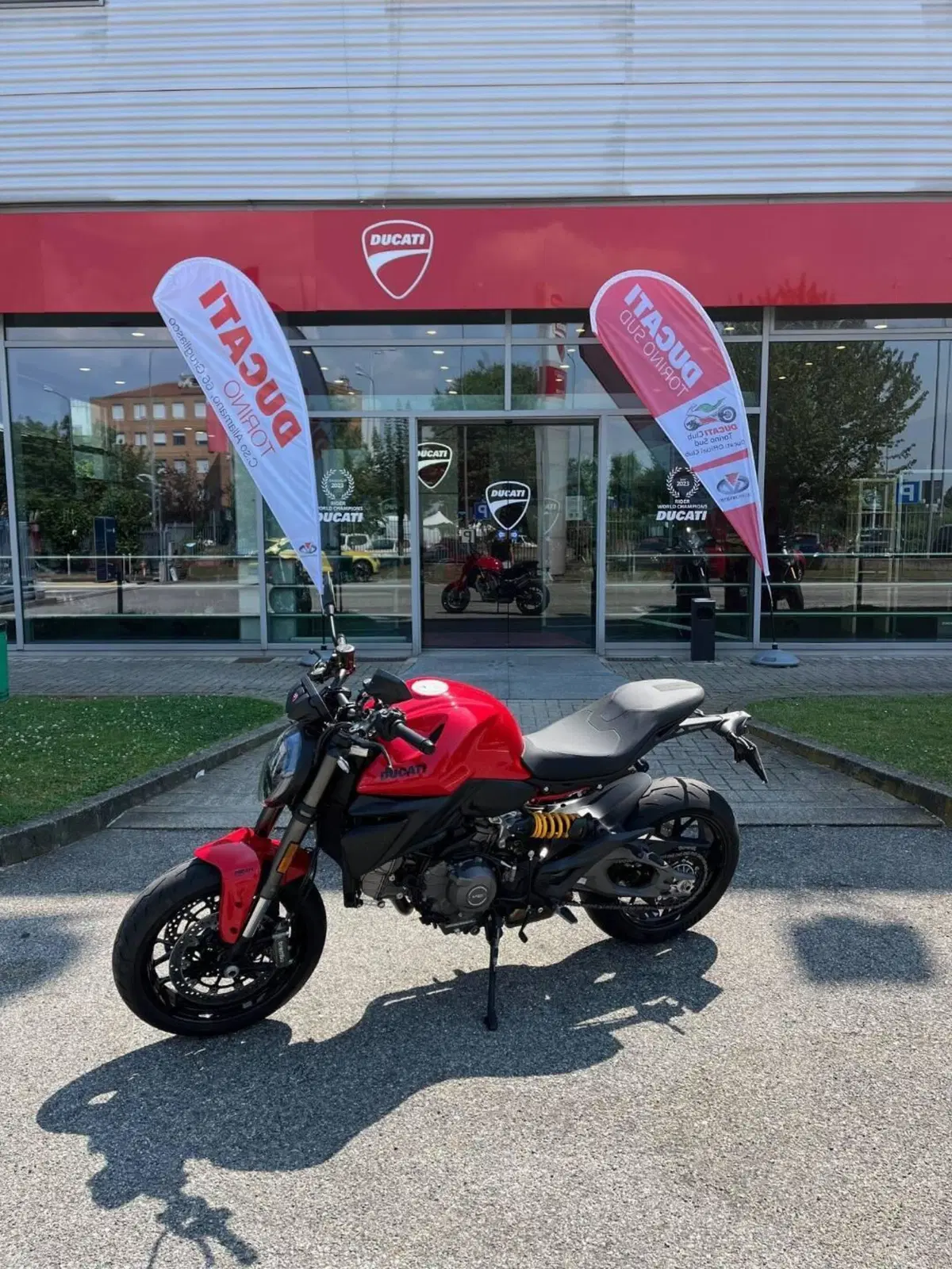 Ducati Monster 890 (2026) (3)