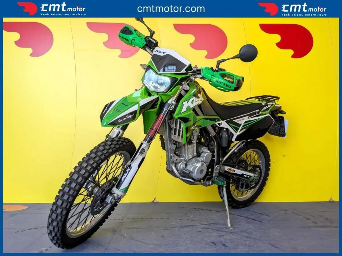 Kawasaki KLX 250 (2009) (2)