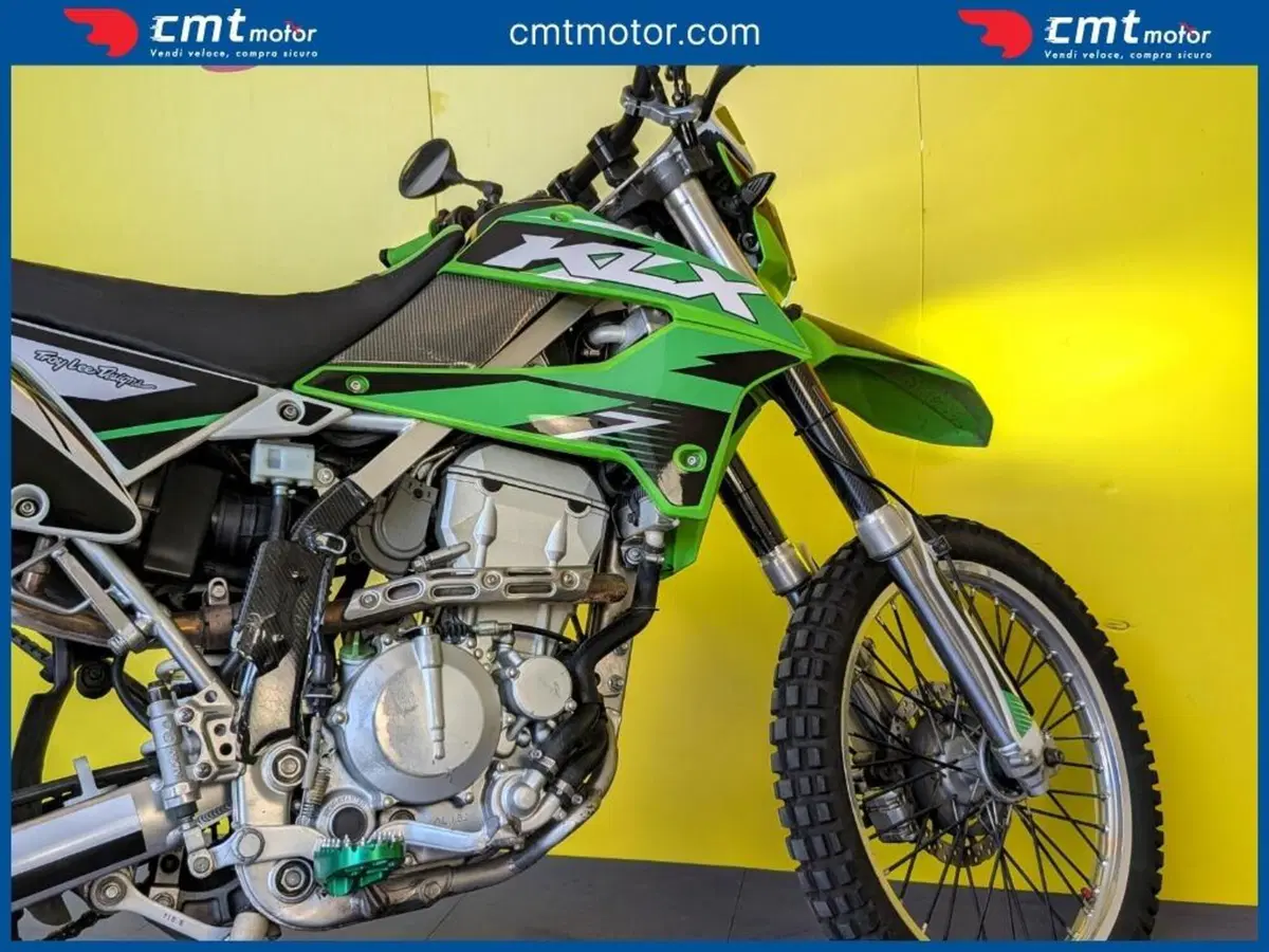 Kawasaki KLX 250 (2009) (9)