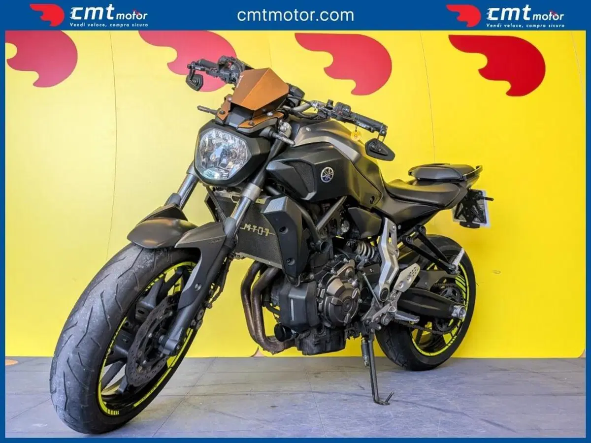 Yamaha MT-07 ABS (2014 - 16) (2)
