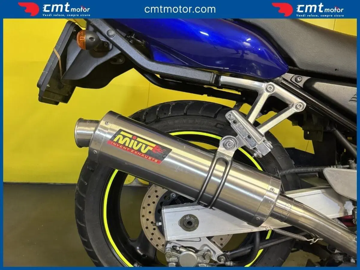 Yamaha FZS 600 Fazer (1998 - 01) (6)