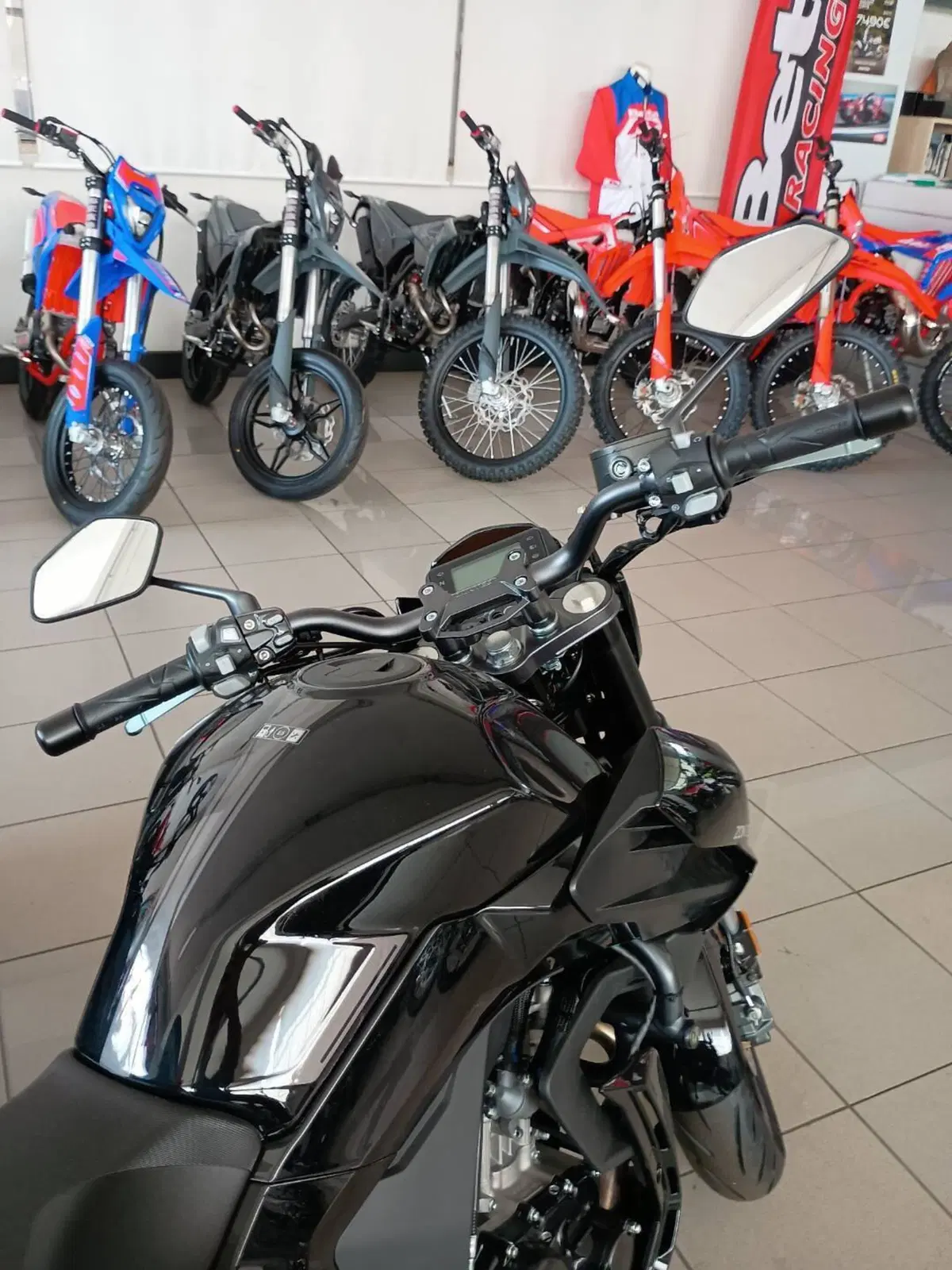 Zontes ZT125-Z2 (2026) (3)