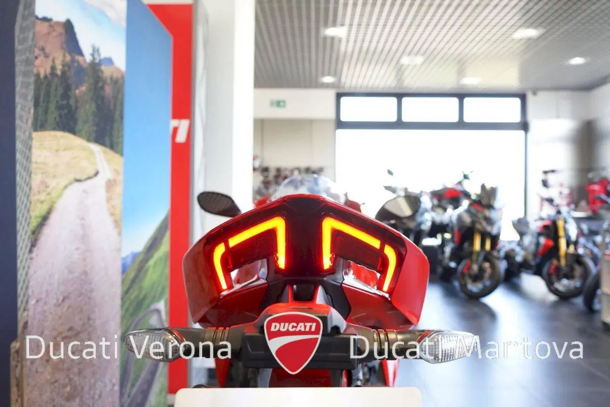 Ducati Panigale V4 S (2025 - 26) (12)