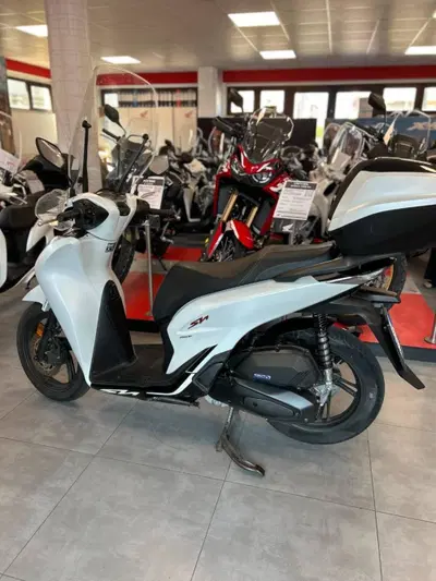 Honda SH 150i (2020 - 23) usata