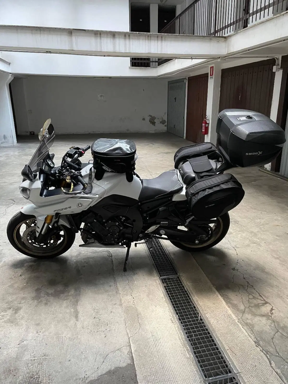 Yamaha Fazer 8 (2010 - 16) (5)