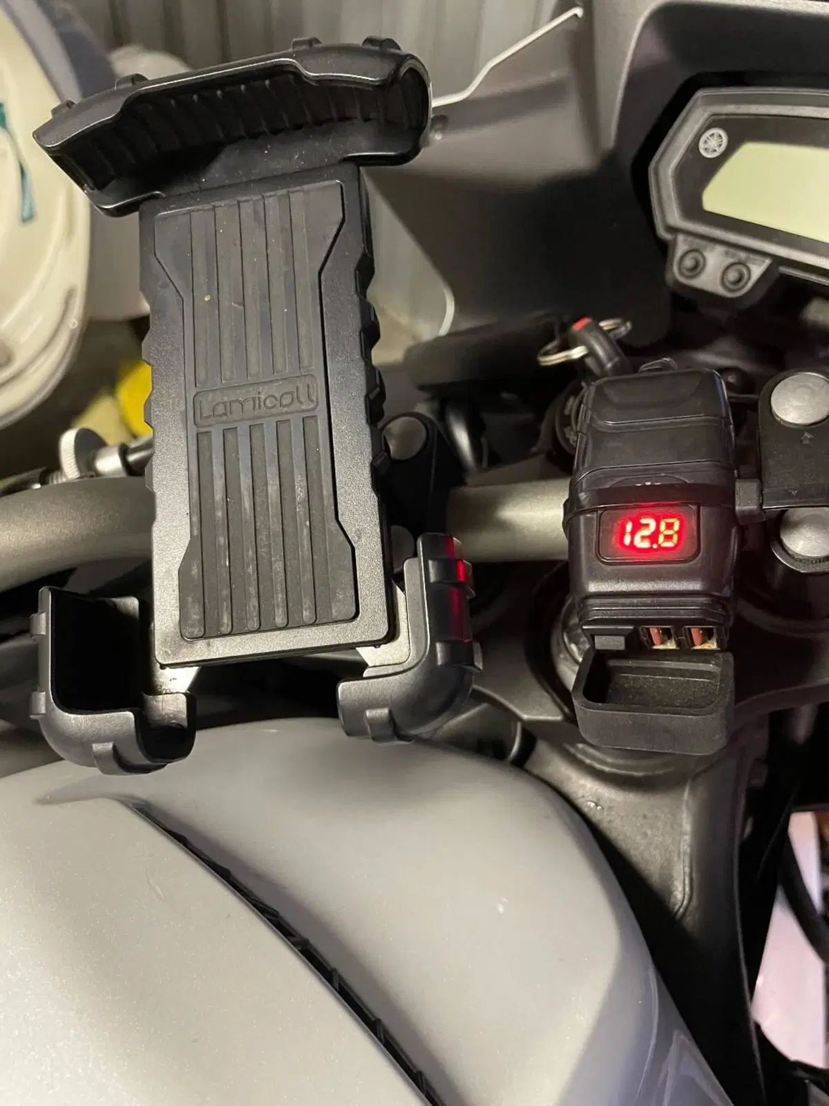 Yamaha Fazer 8 (2010 - 16) (7)