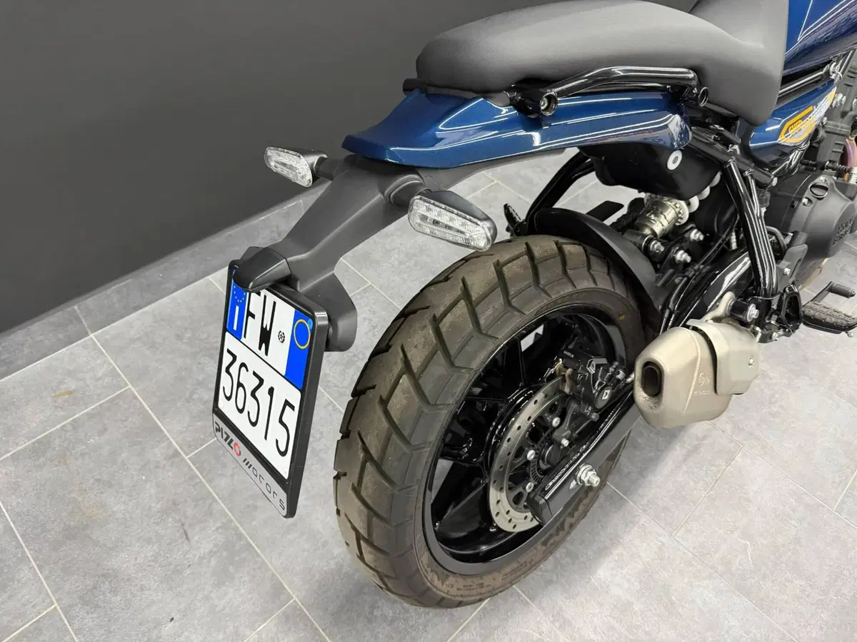 Royal Enfield Guerrilla 450 (2024 - 26) (5)