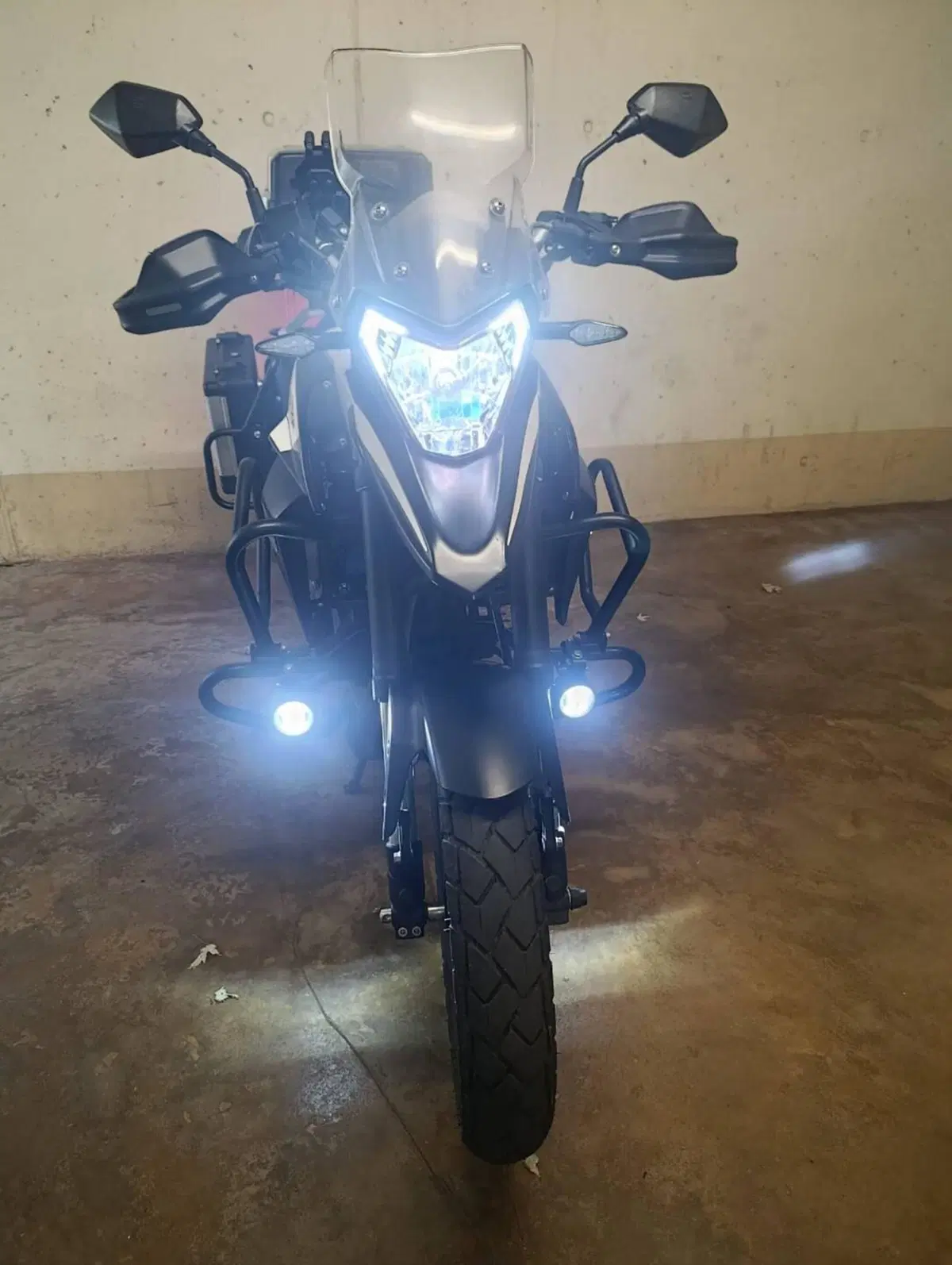 Motron Motorcycles X-Nord 125 Touring (2021 - 26) (4)