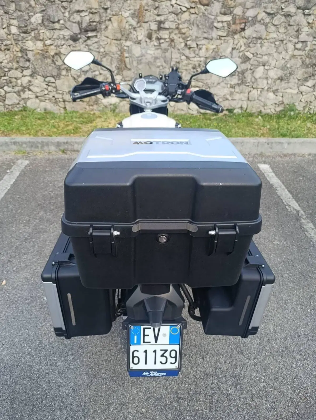 Motron Motorcycles X-Nord 125 Touring (2021 - 26) (9)