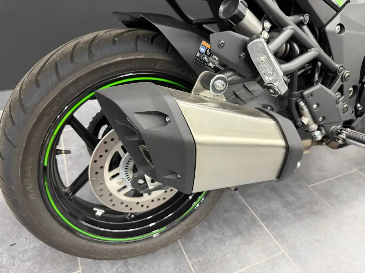 Kawasaki Versys 1100 S (2025 - 26) (10)