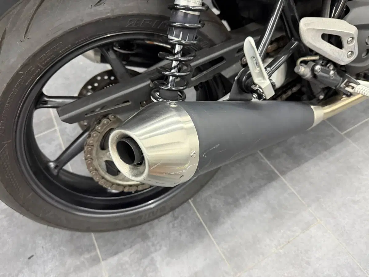 Triumph Speed Twin 1200 (2021 - 24) (2)