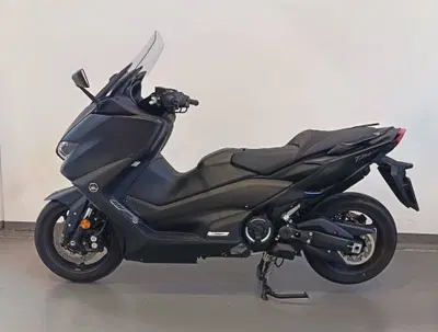 Yamaha T-Max 560 (2020 - 21) usata