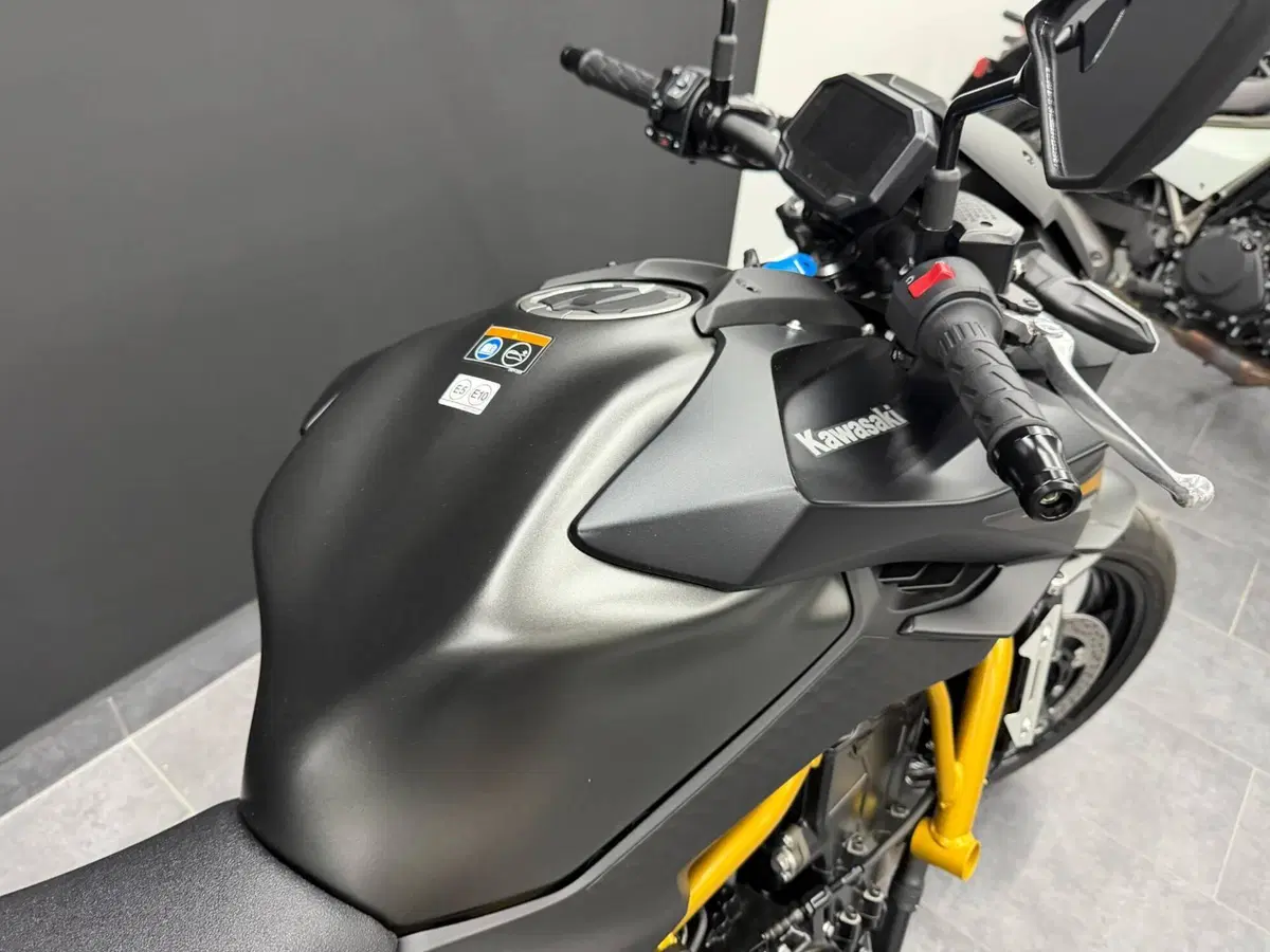 Kawasaki Z 650 S (2026) (4)