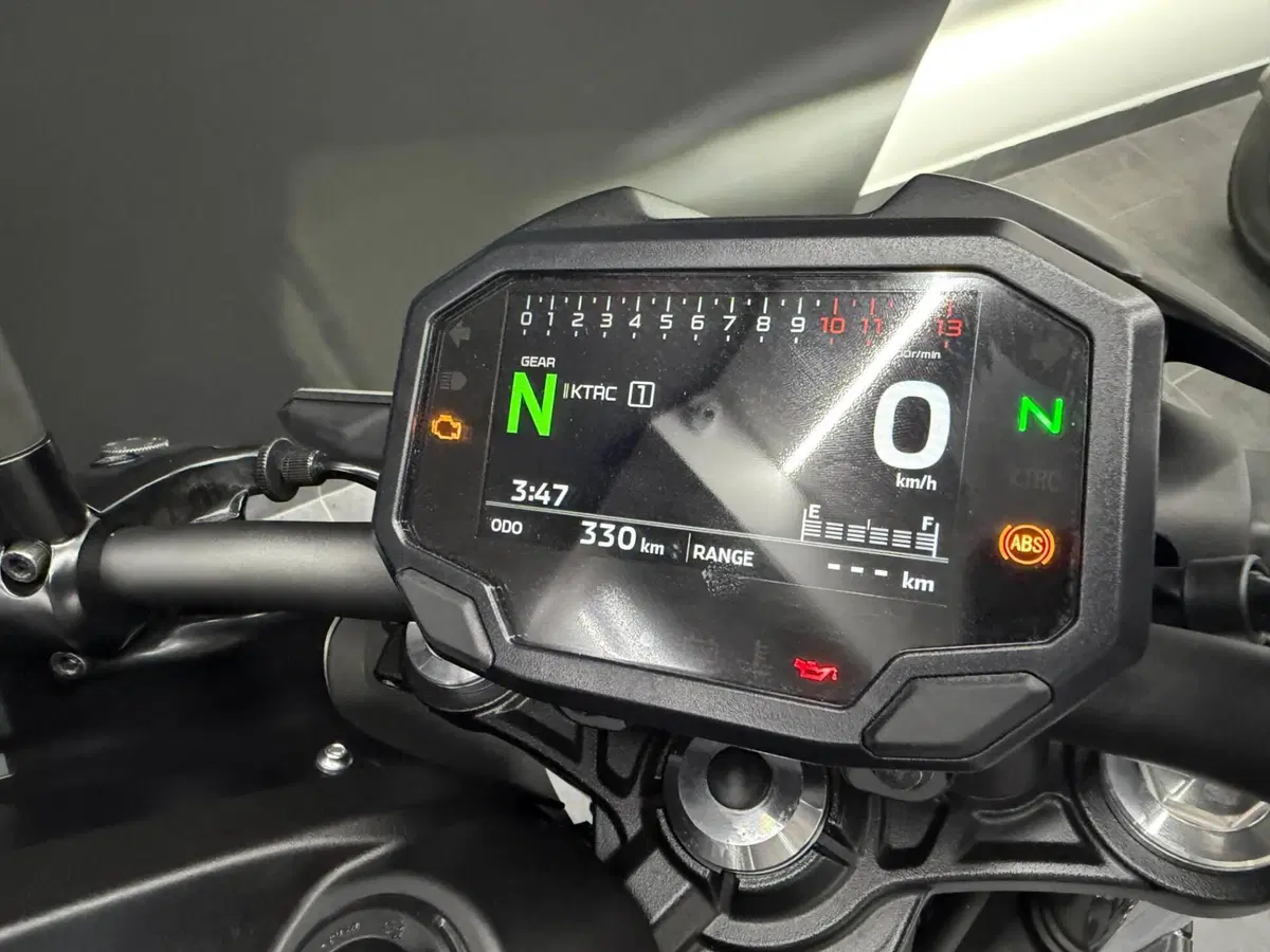Kawasaki Z 650 S (2026) (5)