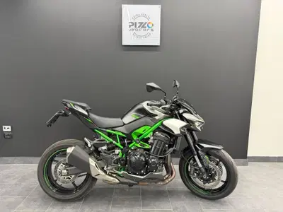Kawasaki Z 900 (2025 - 26) usata