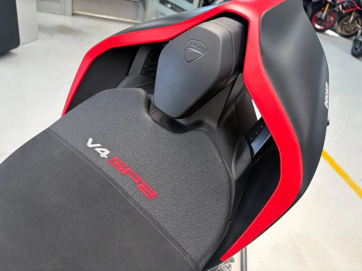 Ducati Panigale V4 1100 SP2 (2022 - 23) (13)