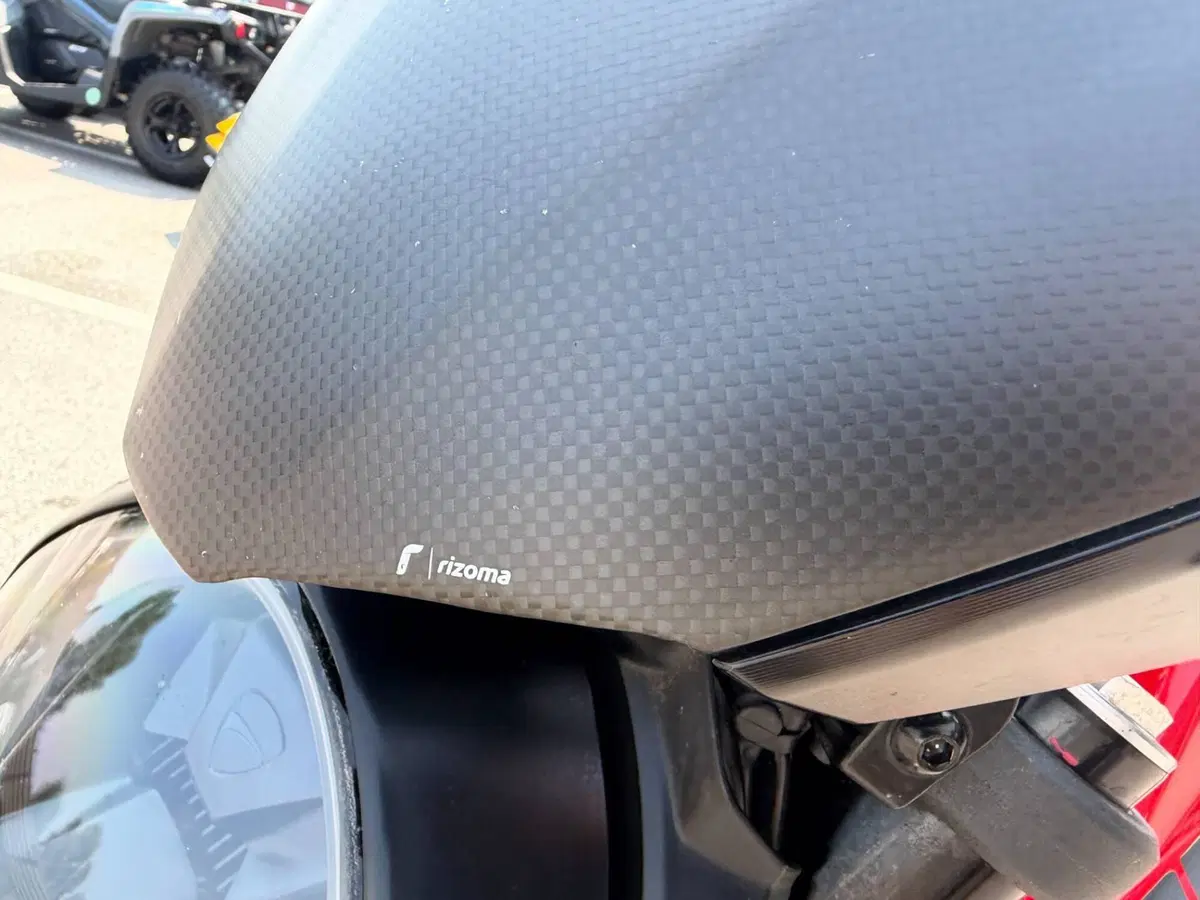 Ducati Monster 937 (2021 - 25) (14)