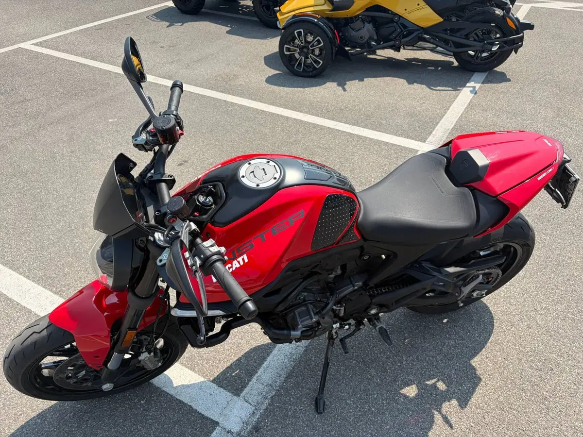 Ducati Monster 937 (2021 - 25) (15)