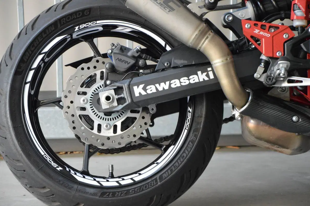 Kawasaki Z 900 (2021 - 24) (14)