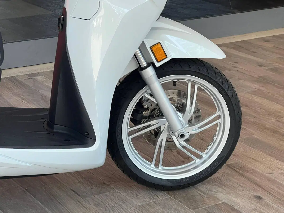 Honda SH 350 (2021 - 24) (4)
