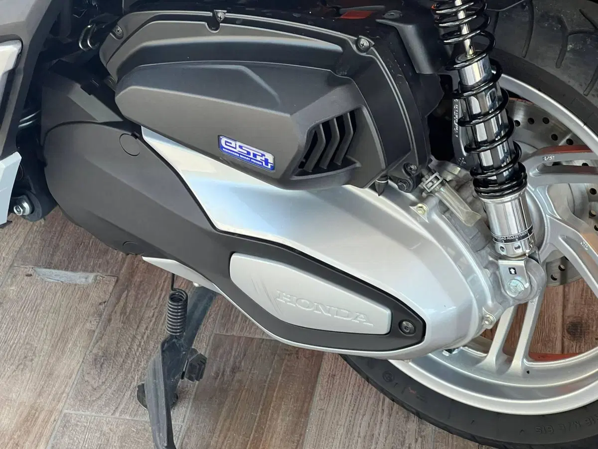 Honda SH 350 (2021 - 24) (11)