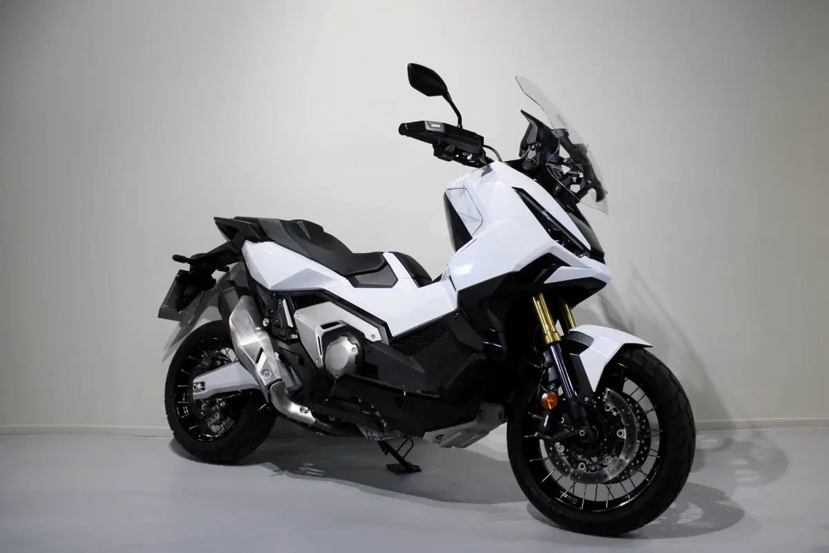 Honda X-ADV 750 (2025 - 26) (2)