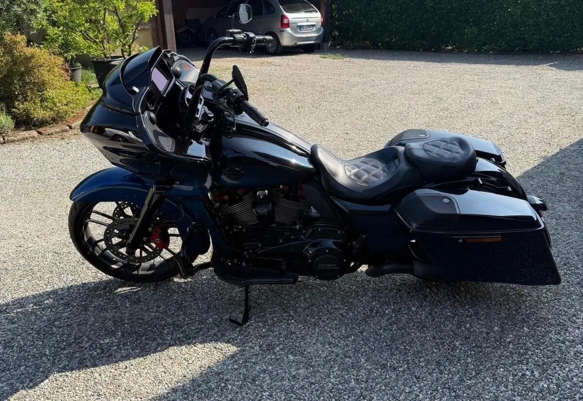 Harley-Davidson 117 Road Glide (2018 - 19) - FLTRXSE (3)