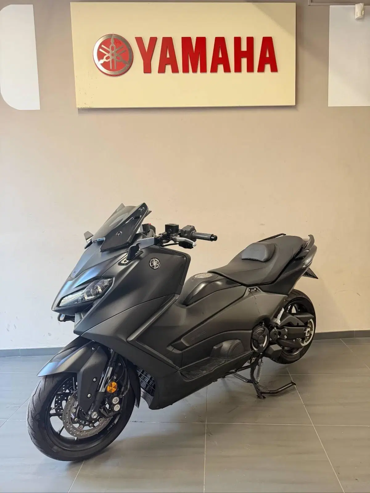 Yamaha T-Max 560 (2022 - 24) (6)
