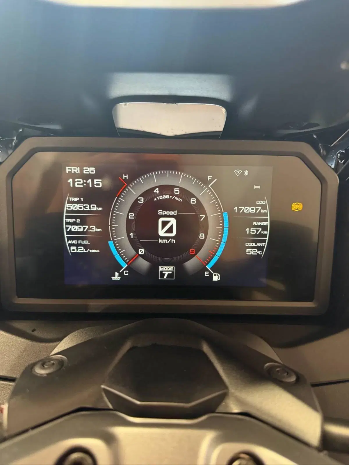 Yamaha T-Max 560 (2022 - 24) (9)
