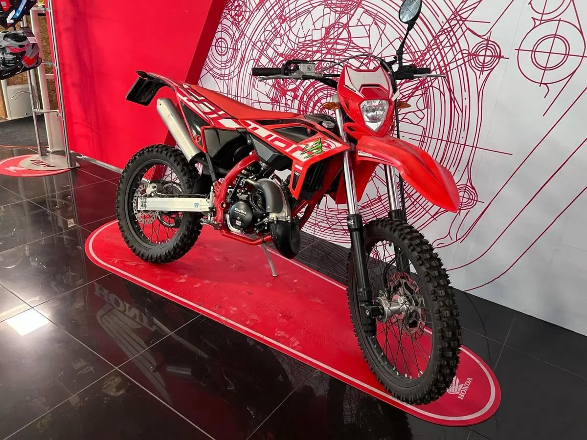 Betamotor RR 50 Enduro Sport (2021 - 26) (2)