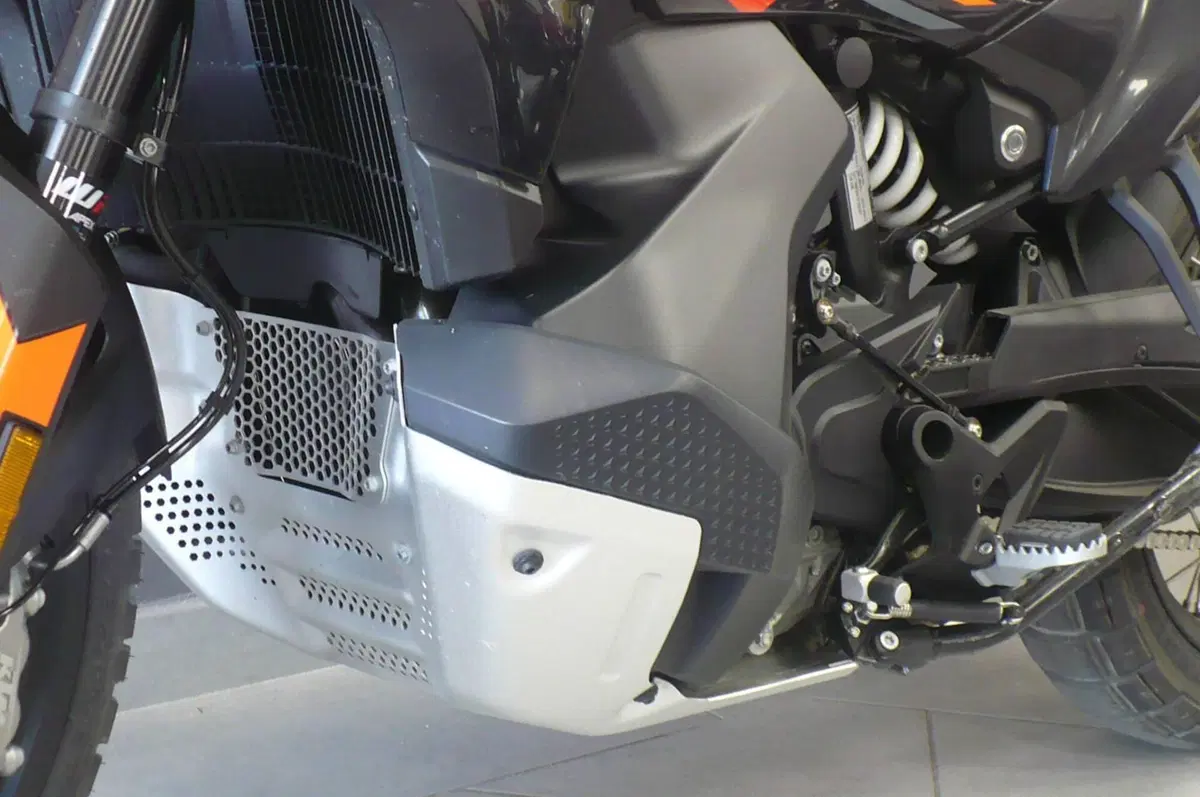 KTM 790 Adventure (2023 - 24) (9)