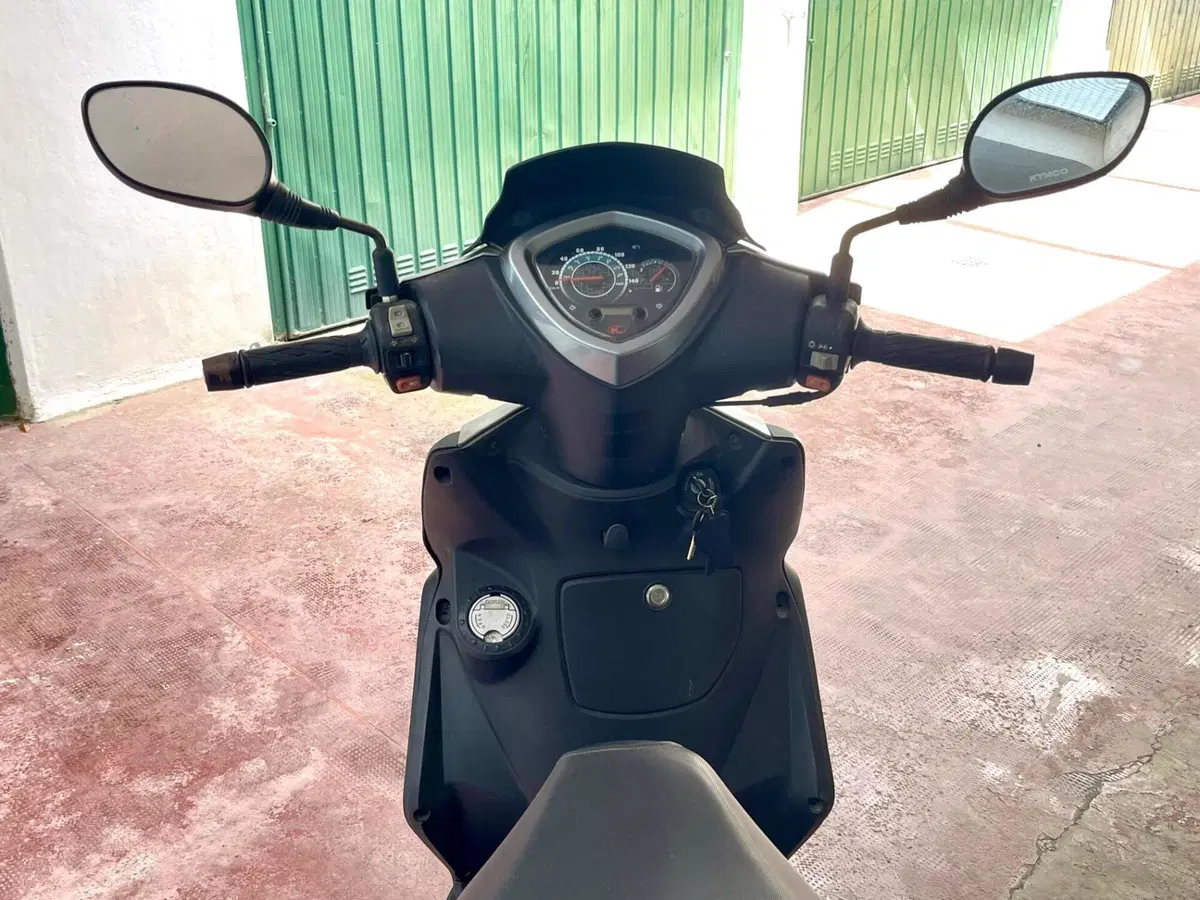 Kymco Agility 200i R16 + (2014 - 17) (5)