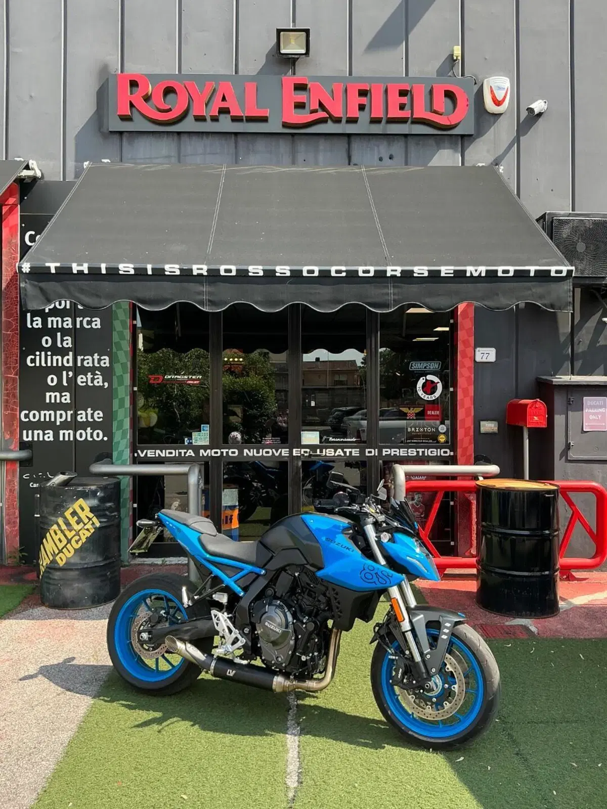 Suzuki GSX-8S (2023 - 24)