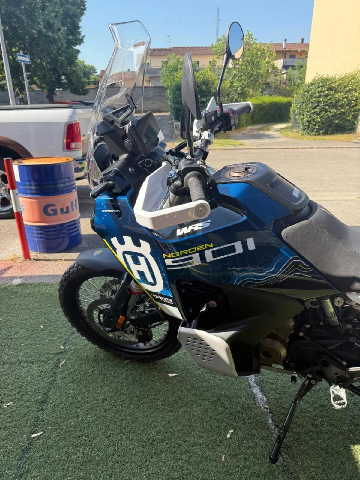 Husqvarna Norden 901 Expedition (2023 - 24) (10)